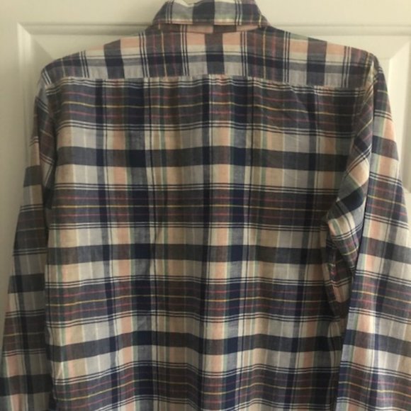 ARROW button up - Picture 2 of 2